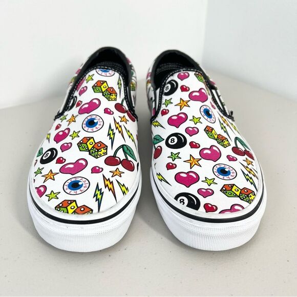 NWOT Vans Classic Slip On 8 Ball Eye Heart Cherry Dice Stars Unisex W/10 M/8.5 - Picture 2 of 8